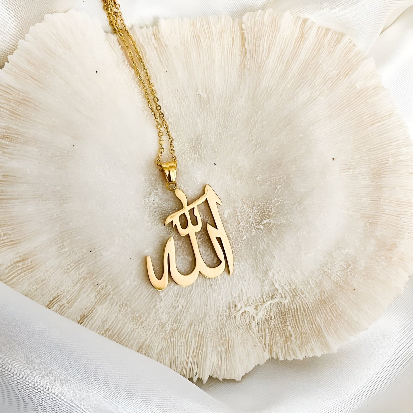 Allah Pendant Necklace